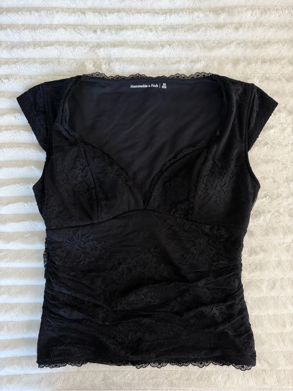 Abercrombie & Fitch Black Lace Sweetheart Neck Cami